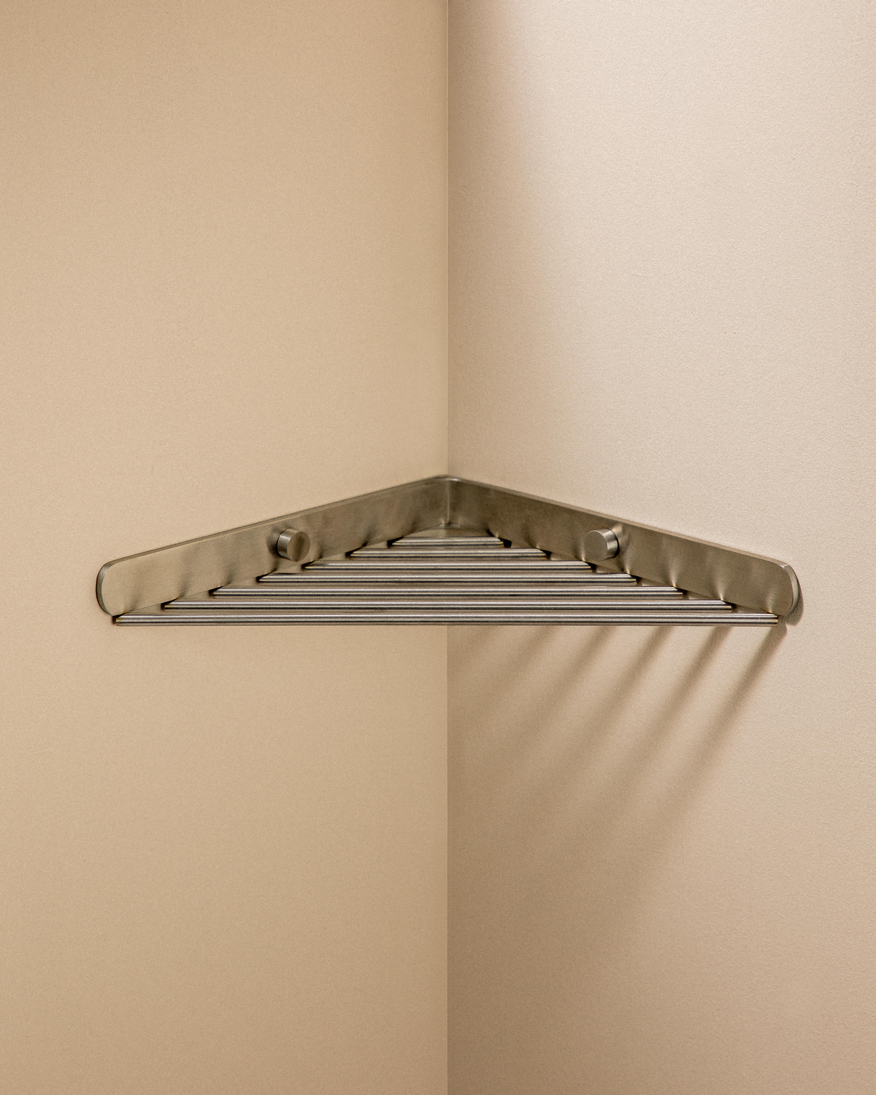 CORNER SHOWER BASKET