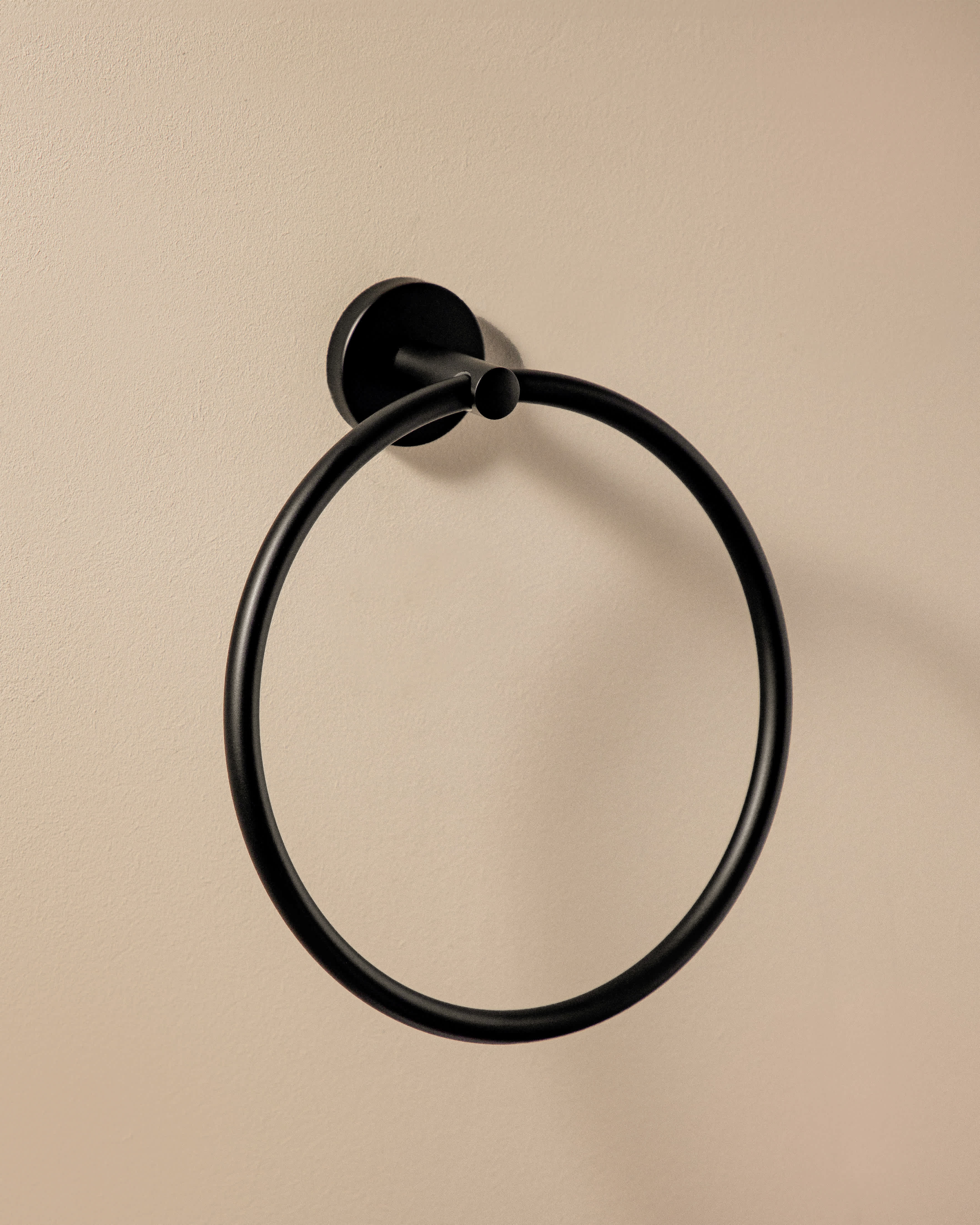 Towel ring