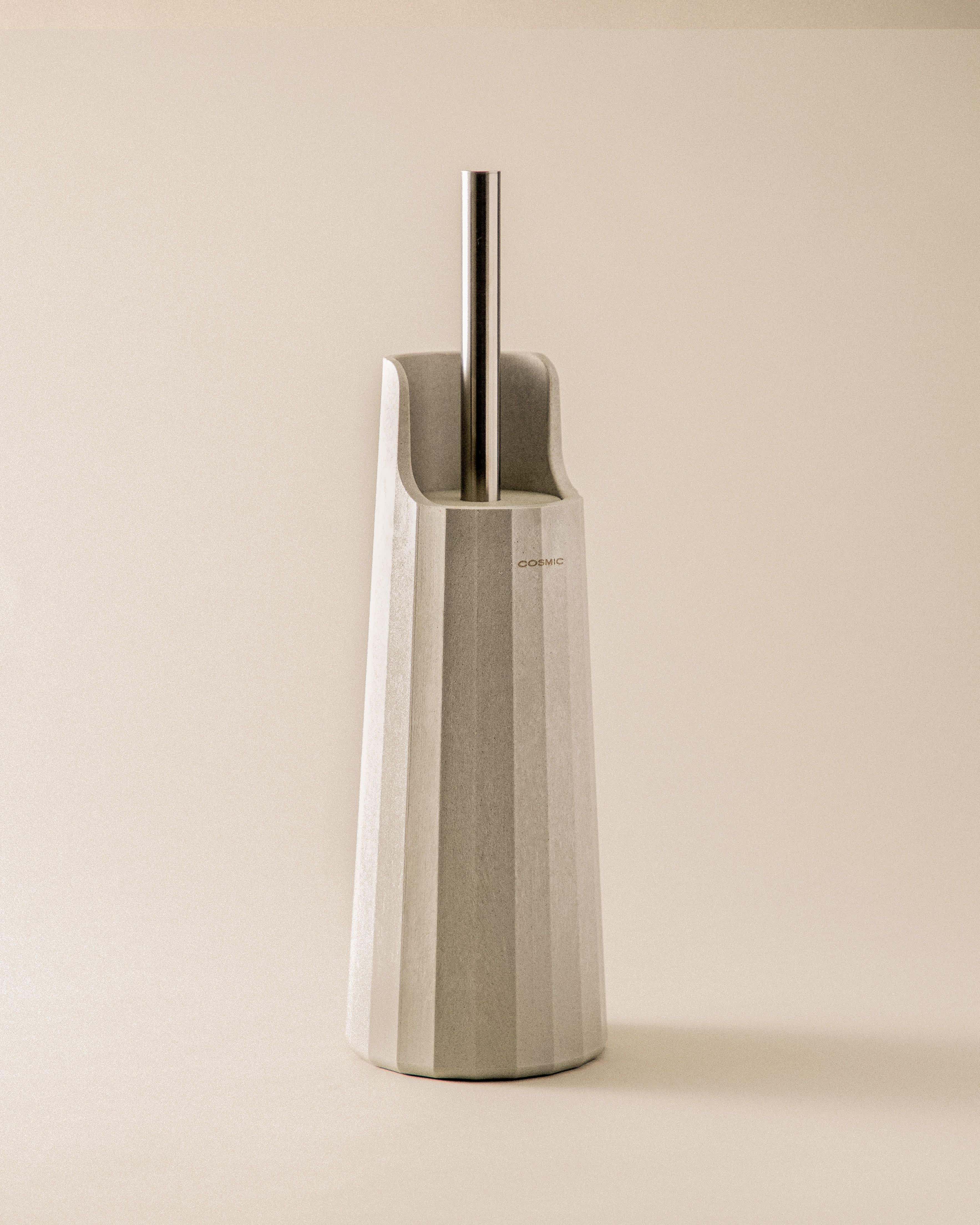 FREE STANDING TOILET BRUSH
