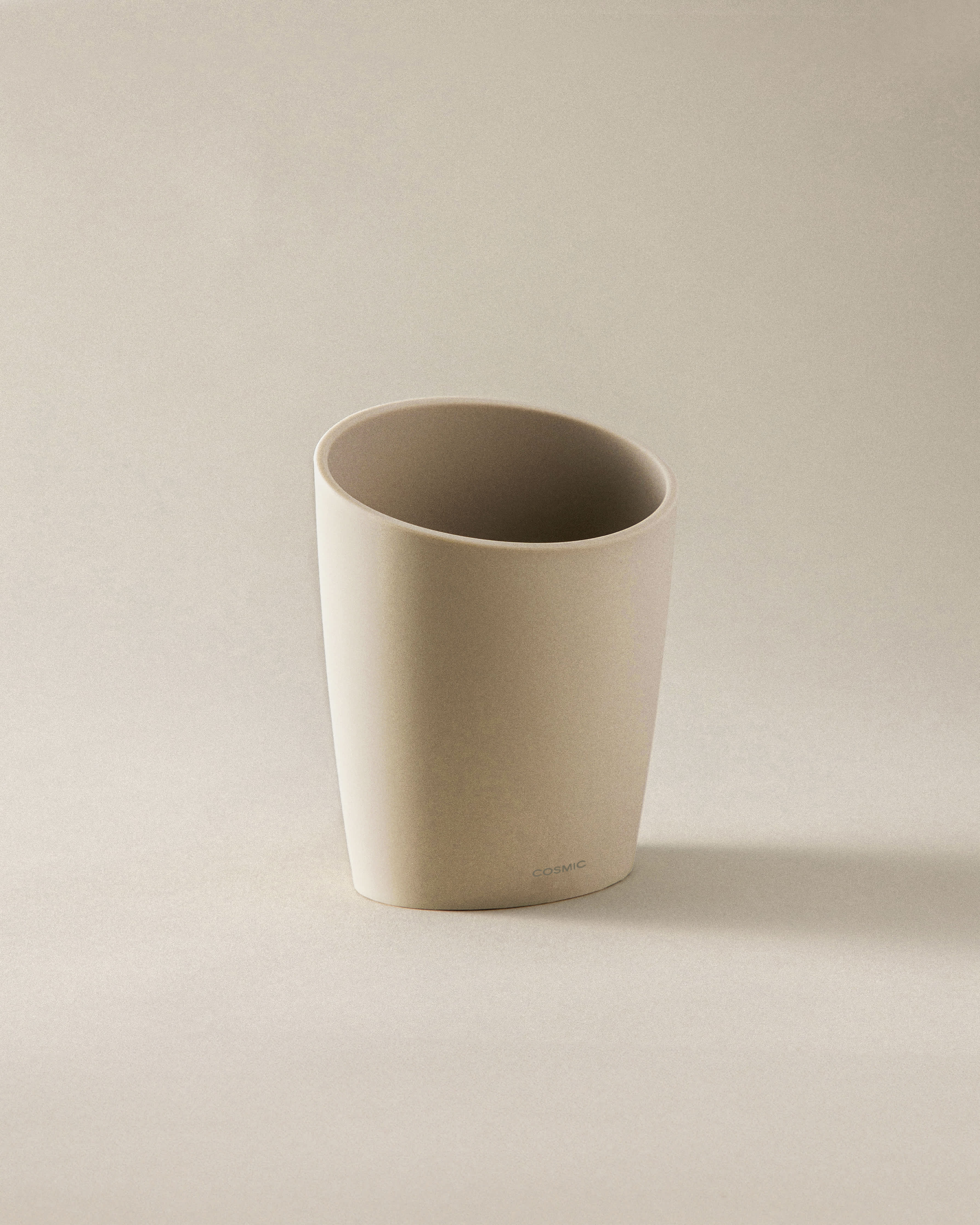 Countertop toothbrush holder