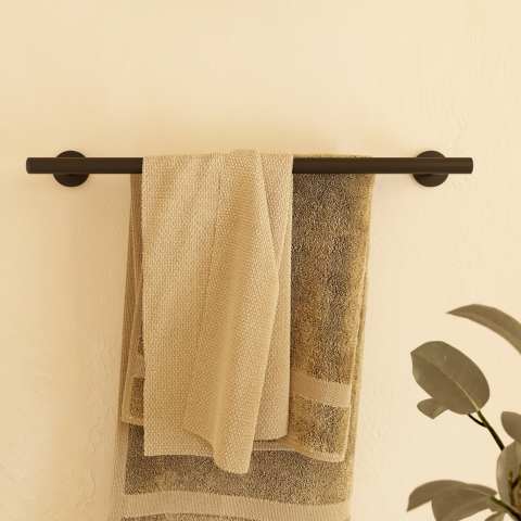 TOWEL RAIL