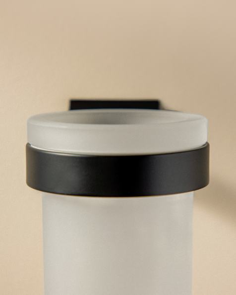 COUNTERTOP BRUSH-HOLDER