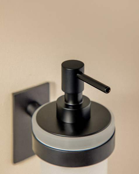 SOAP DISPENSER (200ML)