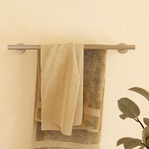 TOWEL RAIL