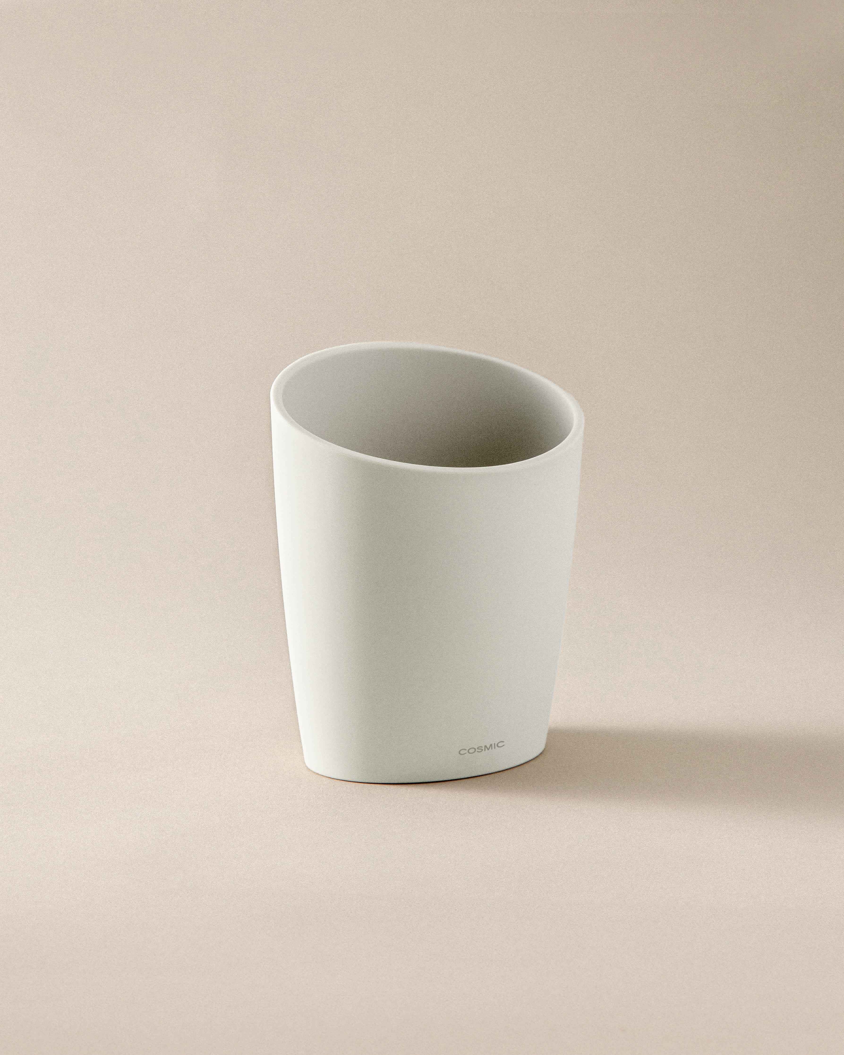 Countertop toothbrush holder