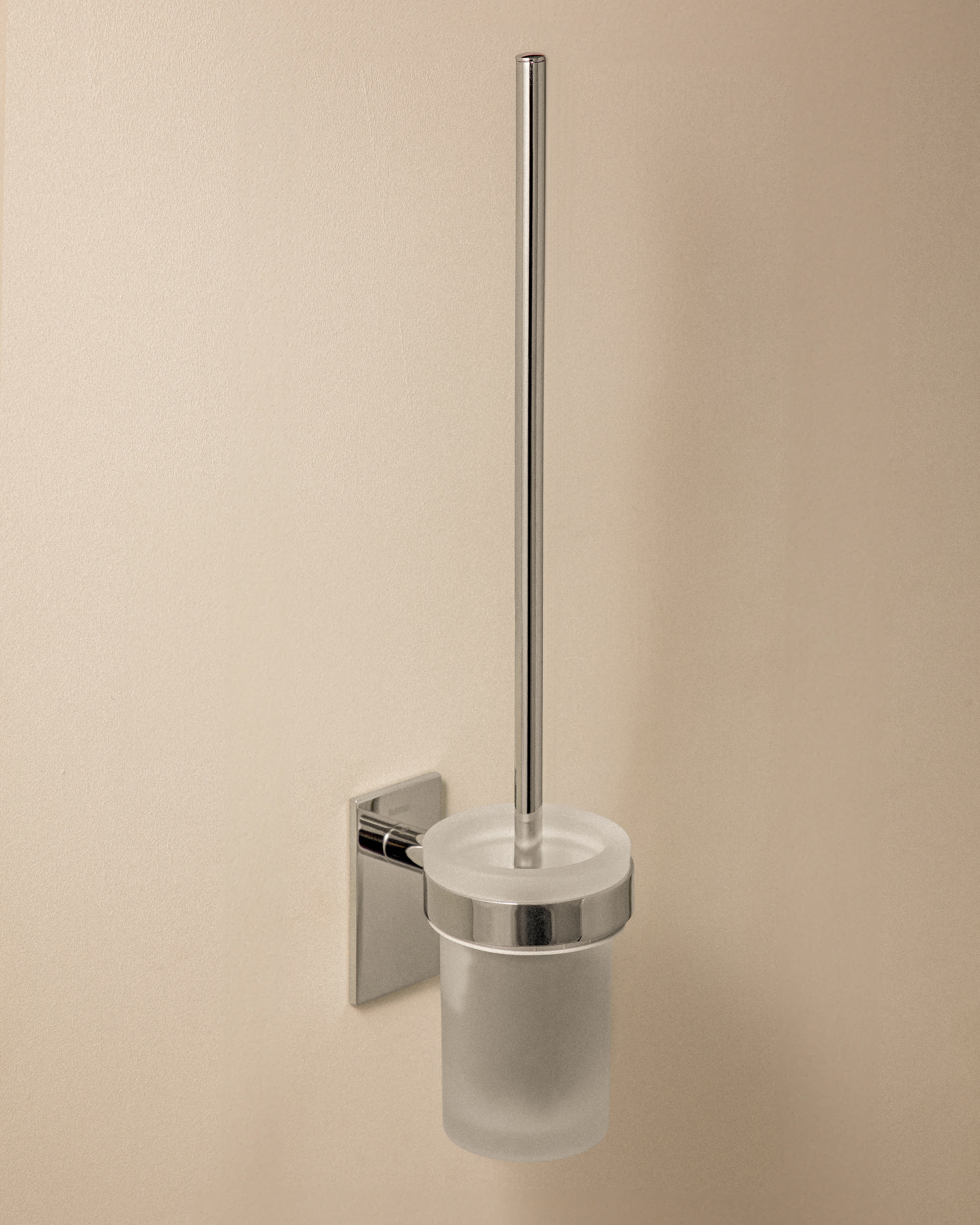 TOILET BRUSH & HOLDER
