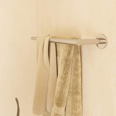 TOWEL RAIL
