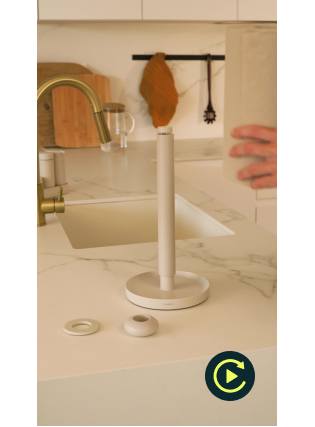 Kitchen paper holder with integrated spray