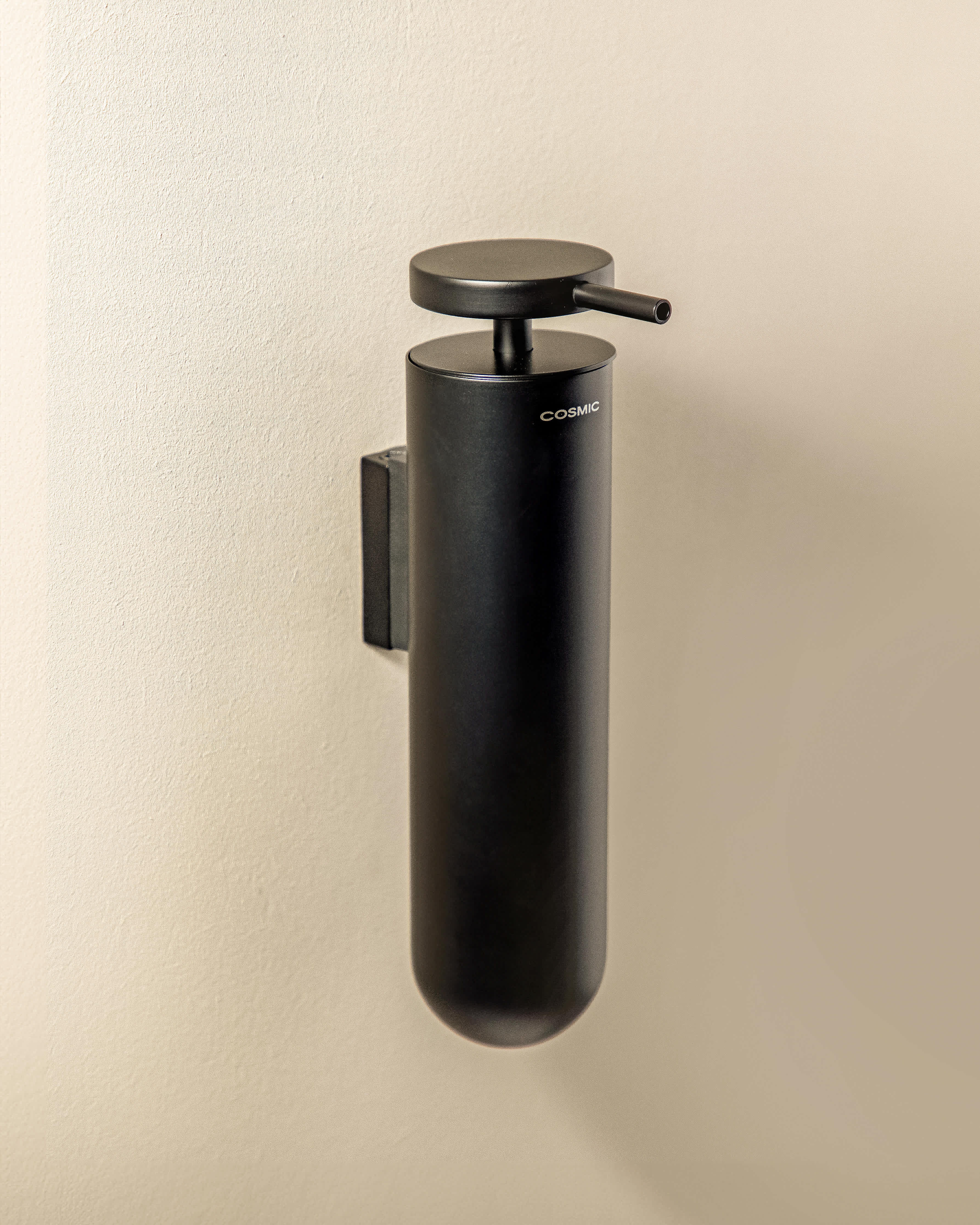 WALL SOAP DISPENSER (185ML)
