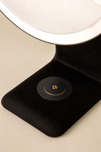 Countertop magnifying mirror with LED (x10)