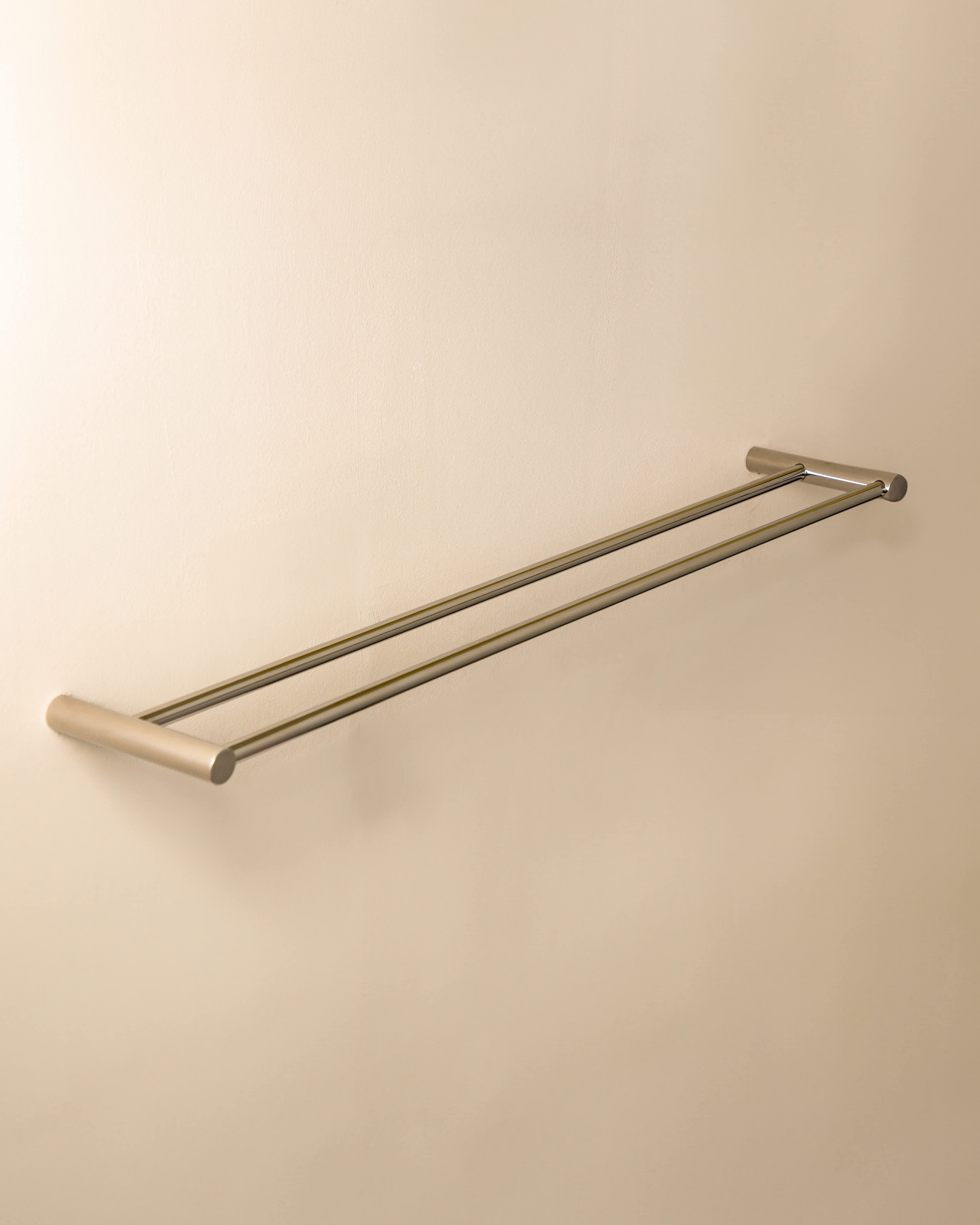 DOUBLE TOWEL RAIL