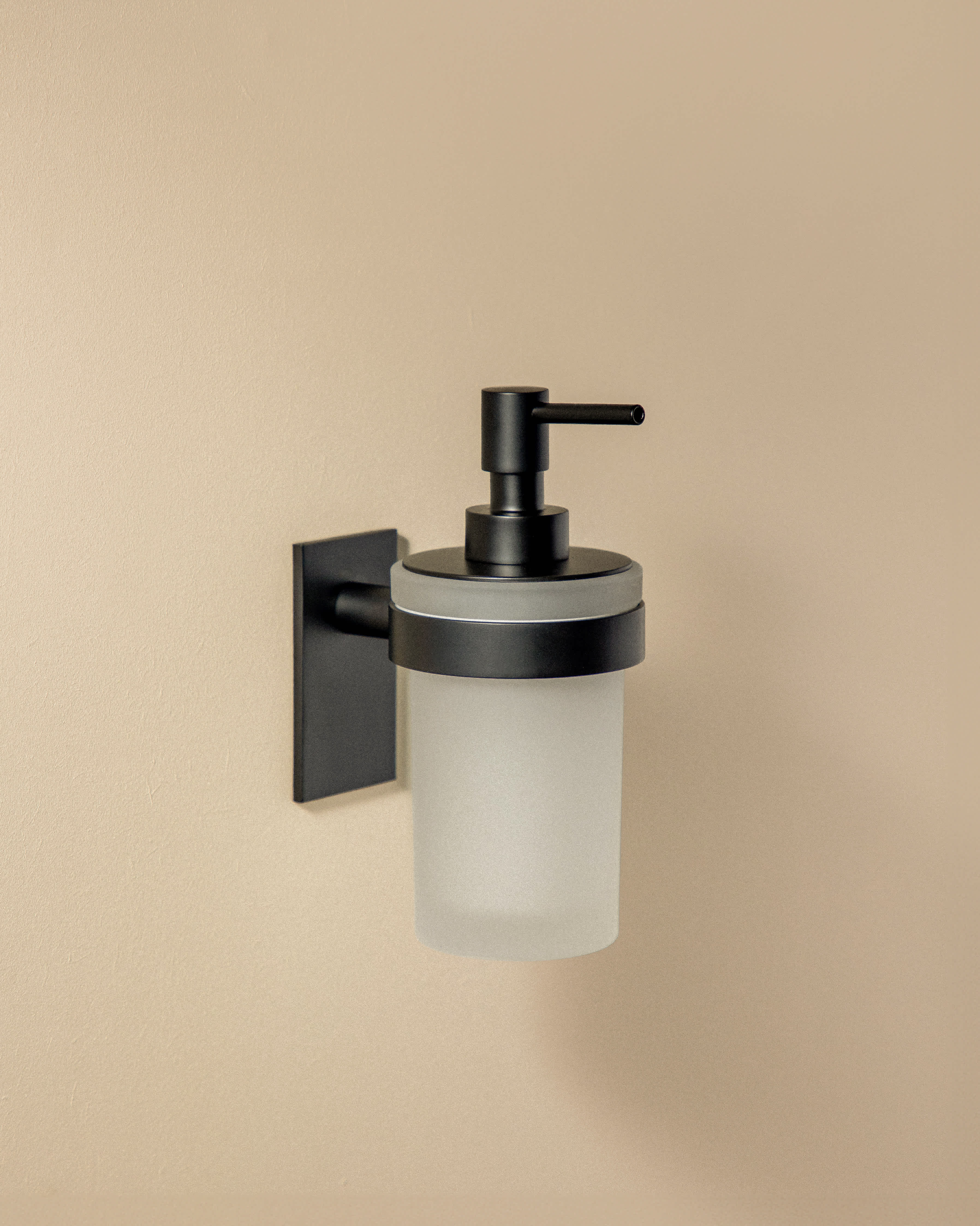 SOAP DISPENSER (200ML)