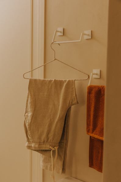 TOWEL RING